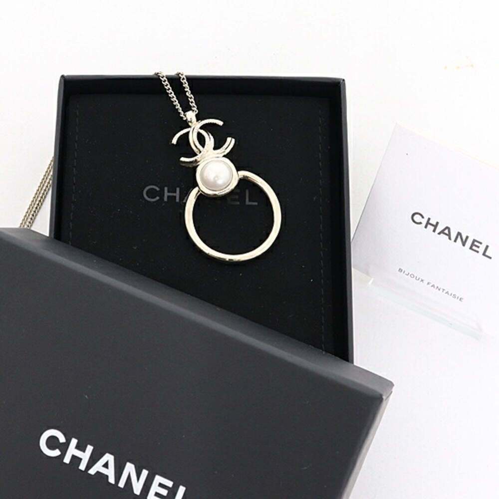 CHANEL Authentic Gold Necklace - Picture 2 of 3